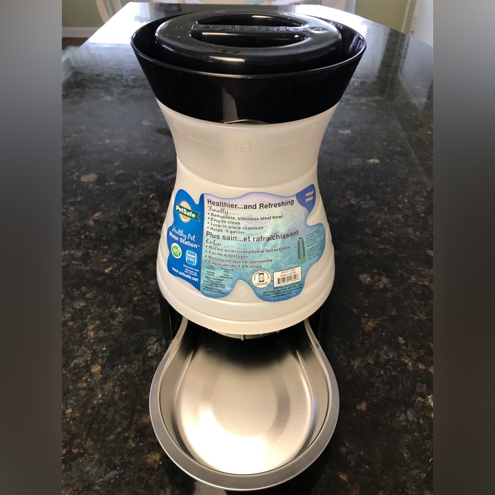 Pet small petit water fountain